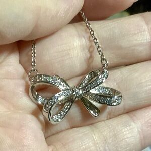 Elegant Silver Bow Necklace